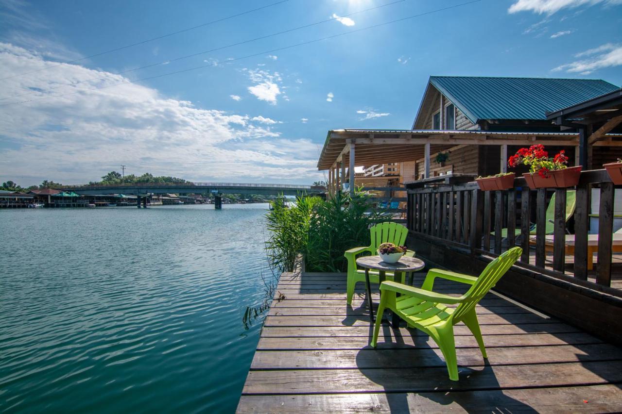 Hakuna Matata Apartments Ulcinj Luaran gambar