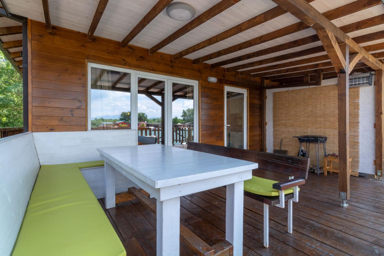 Hakuna Matata Apartments Ulcinj Luaran gambar