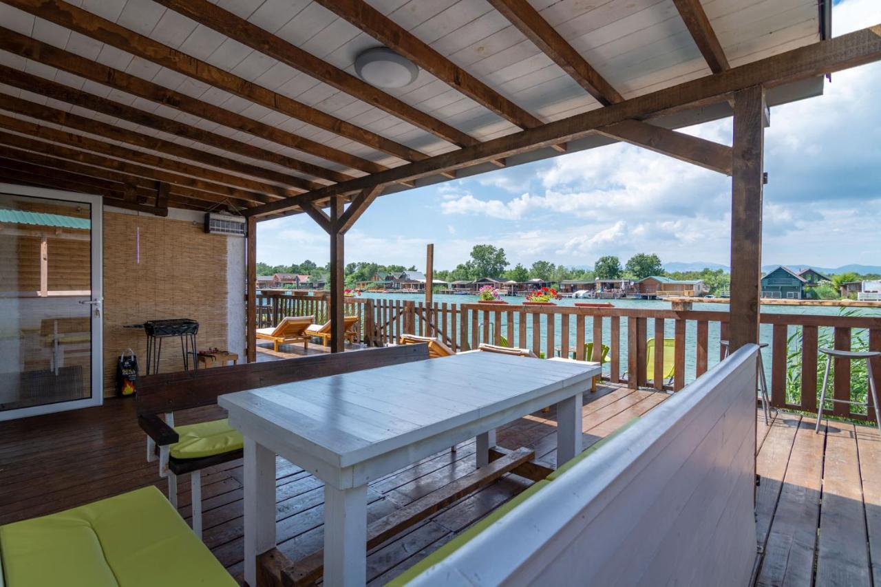 Hakuna Matata Apartments Ulcinj Luaran gambar