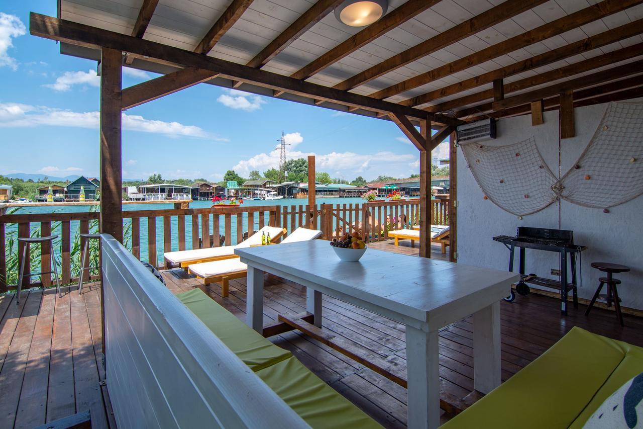 Hakuna Matata Apartments Ulcinj Luaran gambar